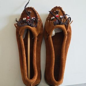 Minnetonka Tan Suede Moccasins